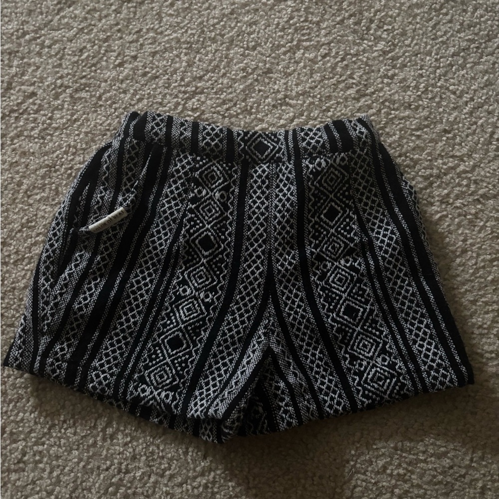 handmade in Thailand black and white shorts with elastic waistband and pockets